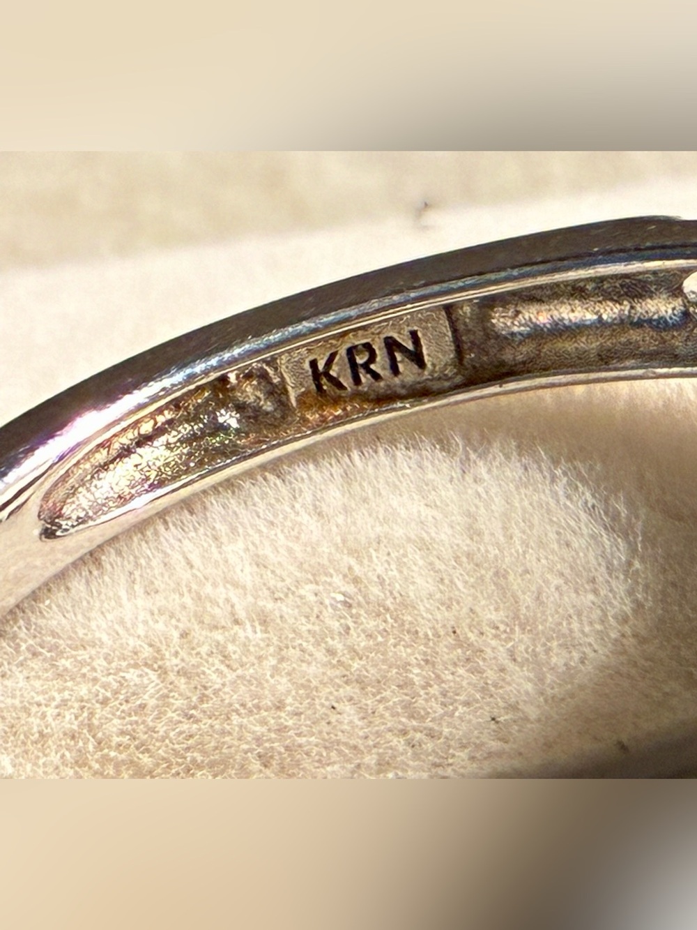 KRN Kiran Jewels 925 Sterling Silver Pearl Halo Statement Ring - Sz 7.5 - Picture 2 of 7